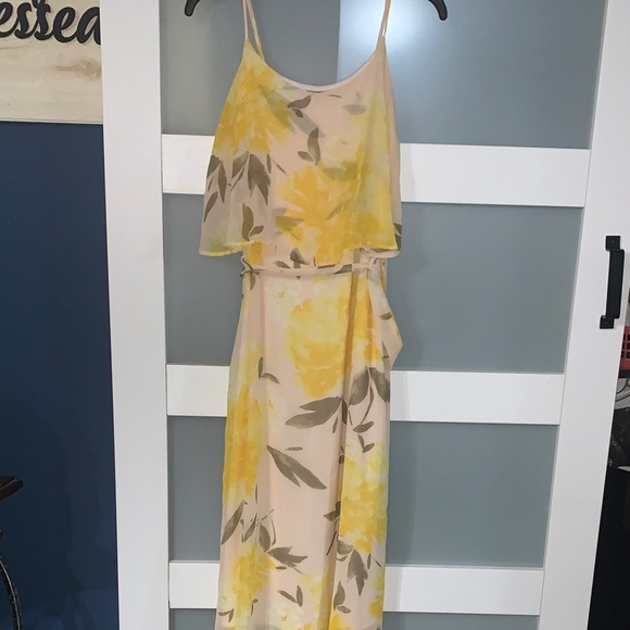 Gilli Dresses & Skirts - Gilli Yellow and Cream Floral Maxi Dress